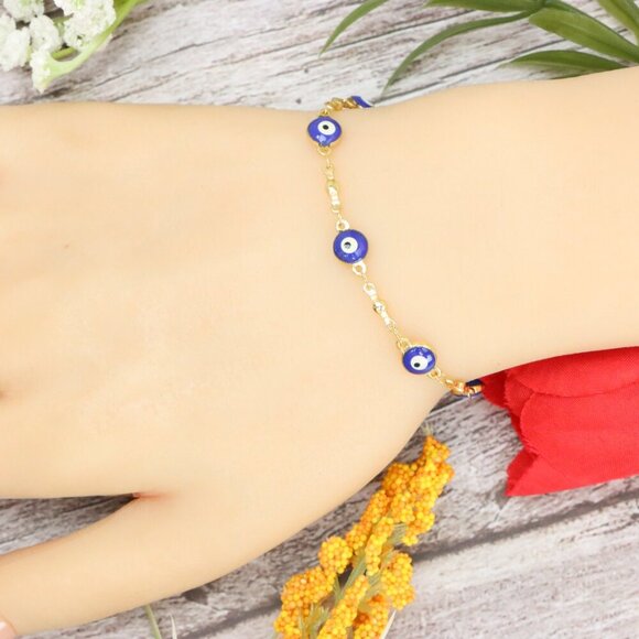 "Trendy Bracelet for Girls & Women – Cute, Adjustable & Gift-Ready | MLCRC1611 - Picture 4 of 10